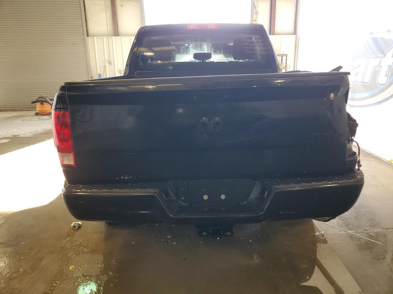 2018 RAM 1500 ST - Image 6
