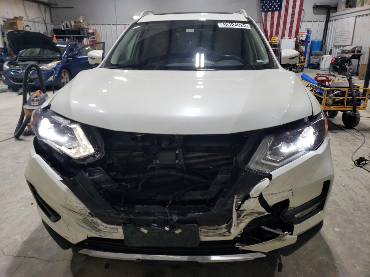 2017 NISSAN ROGUE S - Фото 5
