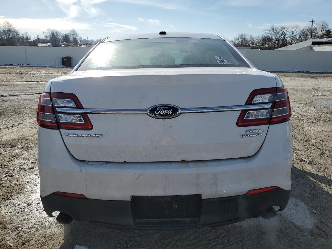 2013 FORD TAURUS SEL - Фото 6