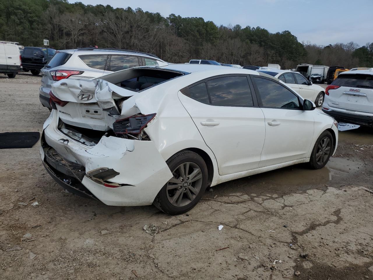 2018 HYUNDAI ELANTRA SE - Image 3