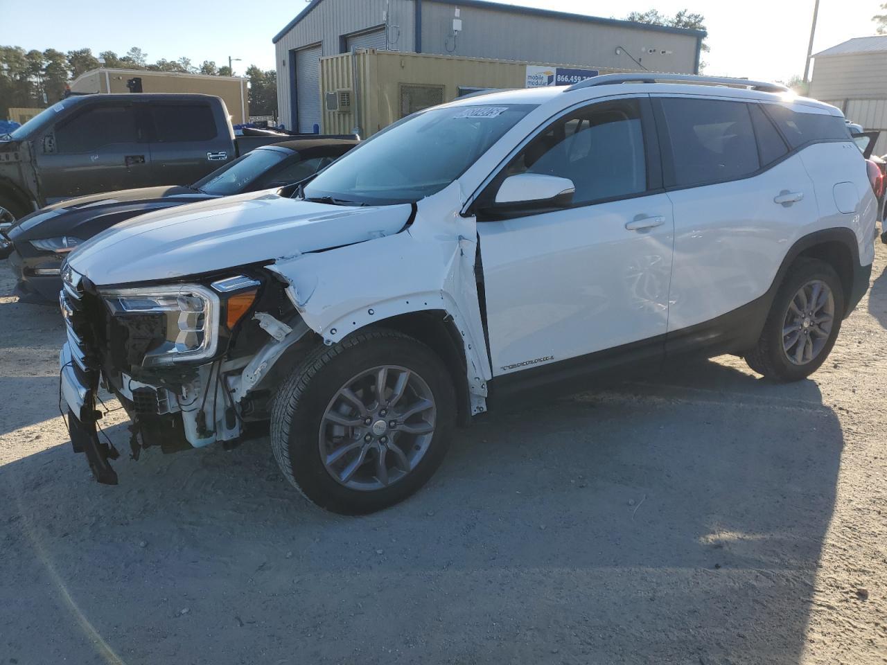 2023 GMC TERRAIN SL
