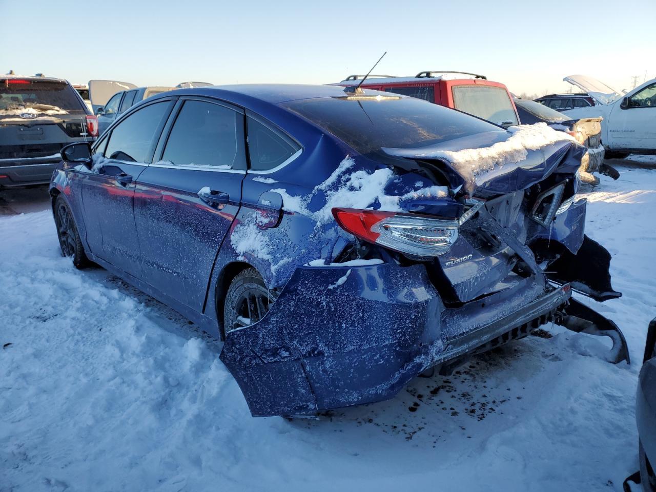 2013 FORD FUSION SE - Image 2