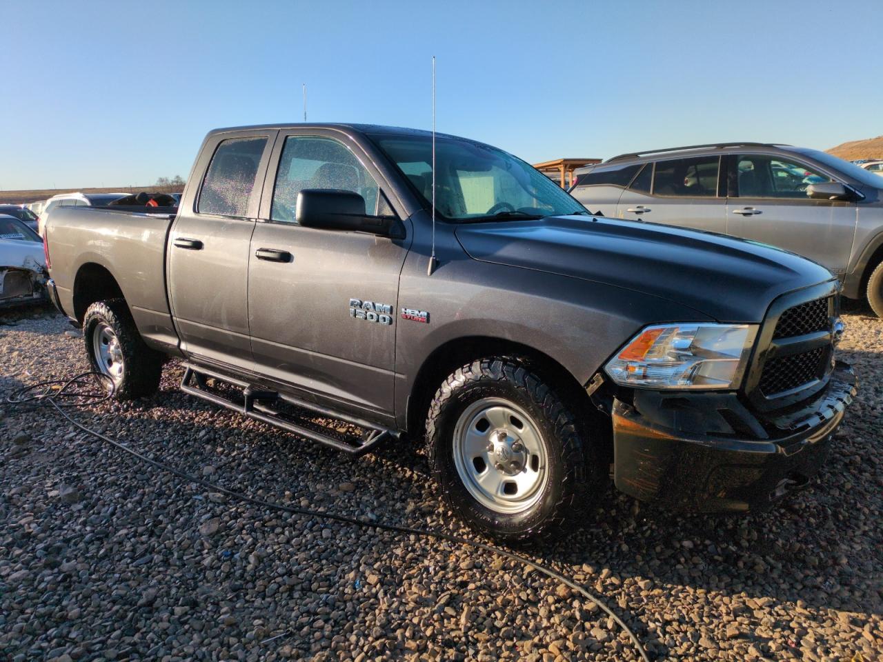 2018 RAM 1500 ST - Image 4