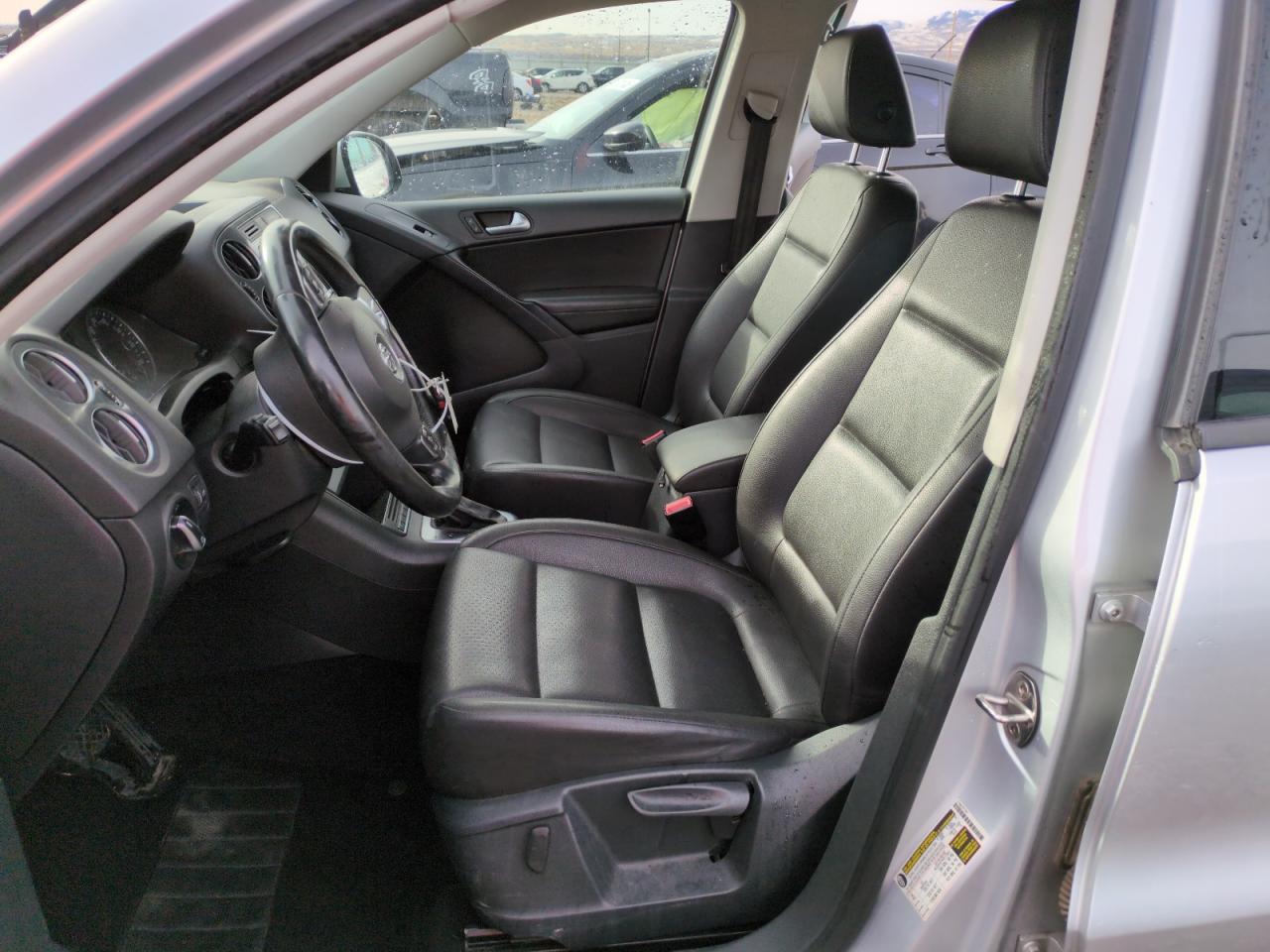 2015 VOLKSWAGEN TIGUAN S - Фото 7