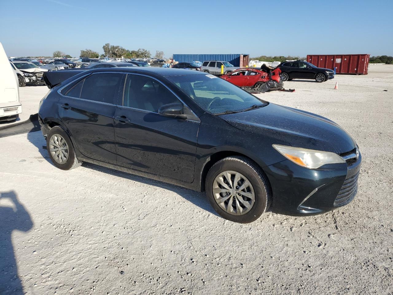 2017 TOYOTA CAMRY LE - Фото 4