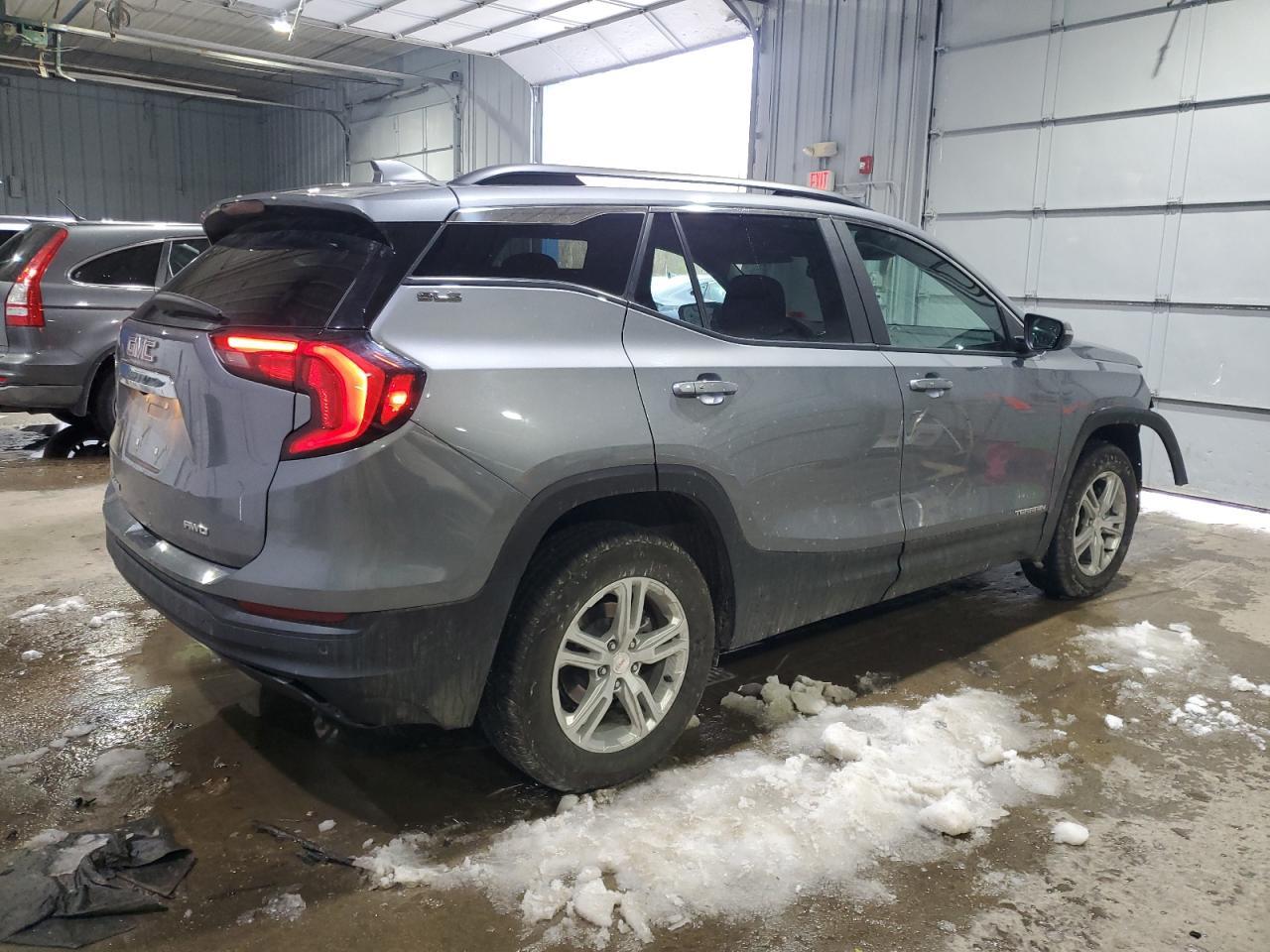 2021 GMC TERRAIN SL - Фото 3