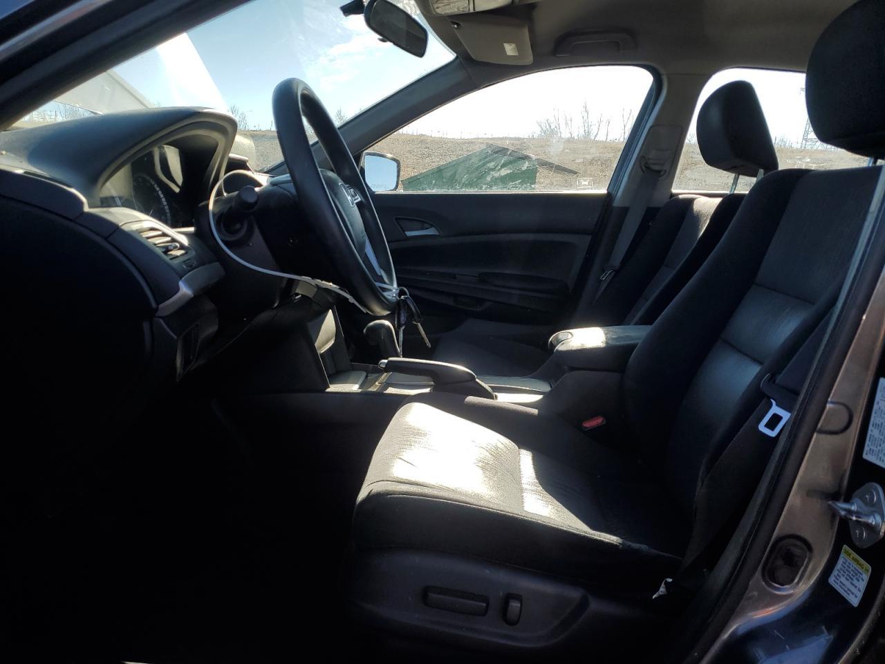 2011 HONDA ACCORD LXP - Image 7