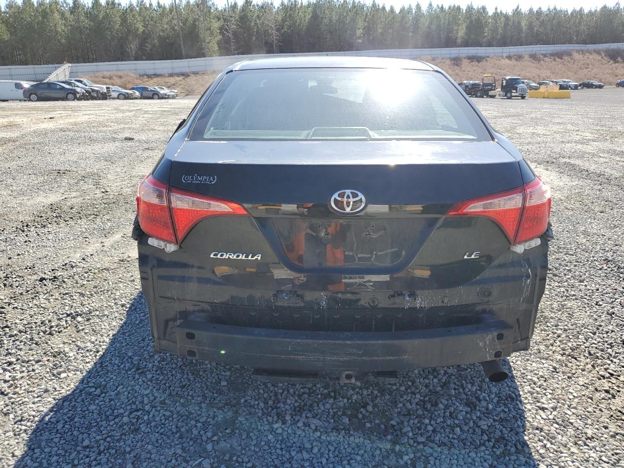 2018 TOYOTA COROLLA L - Image 6
