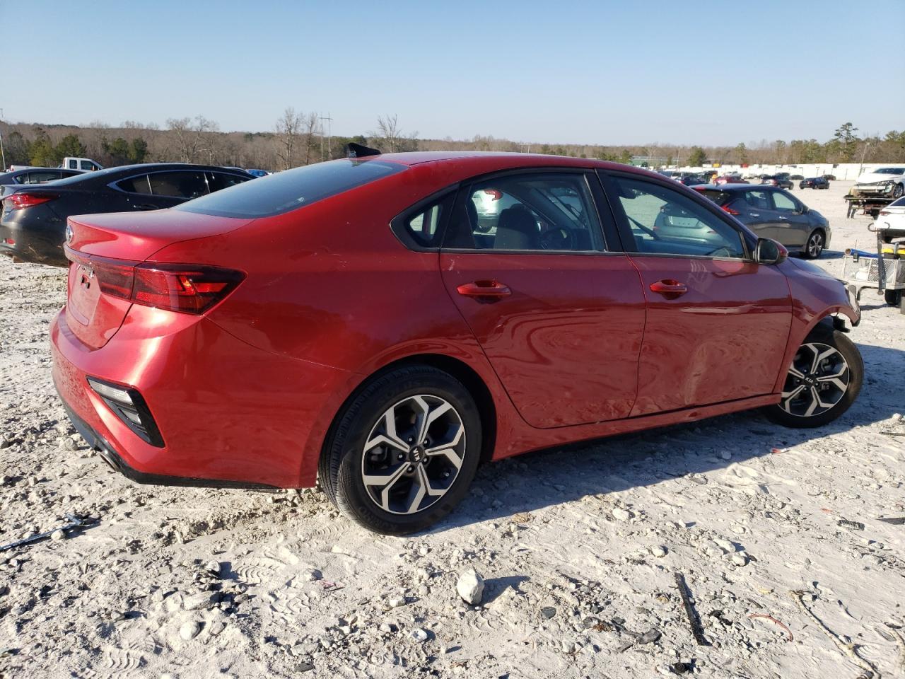 2021 KIA FORTE FE - Фото 3