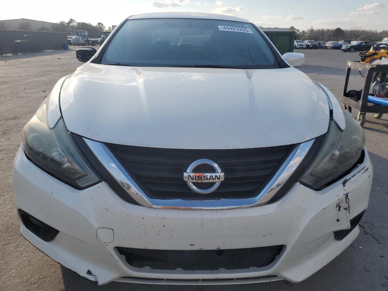 2017 NISSAN ALTIMA 2.5 - Фото 5
