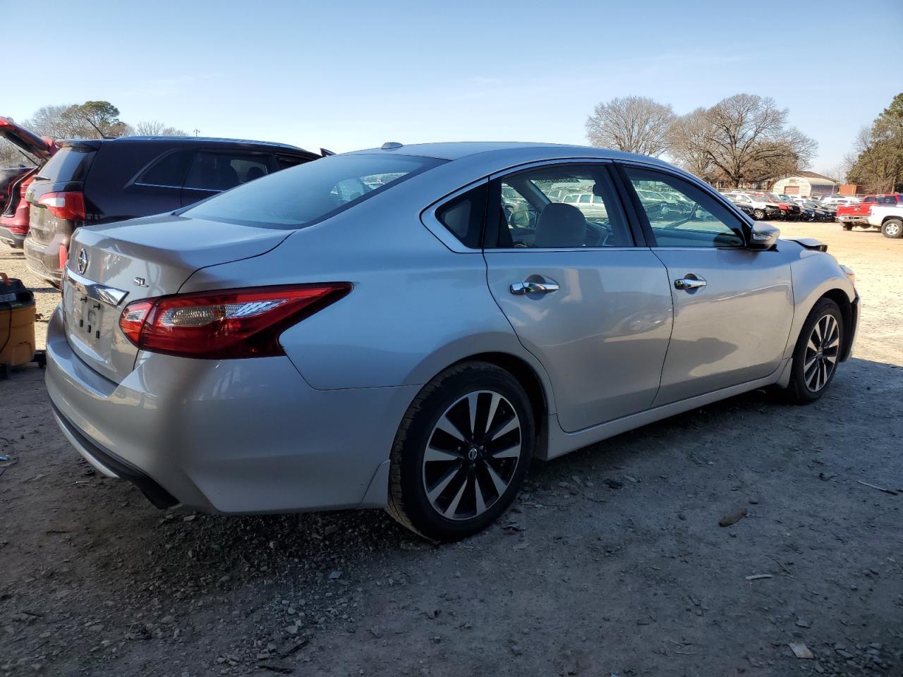 2016 NISSAN ALTIMA 2.5 - Фото 3