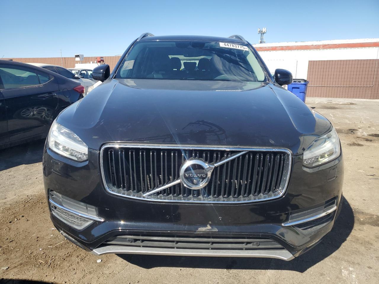 2016 VOLVO XC90 T6 - Фото 5
