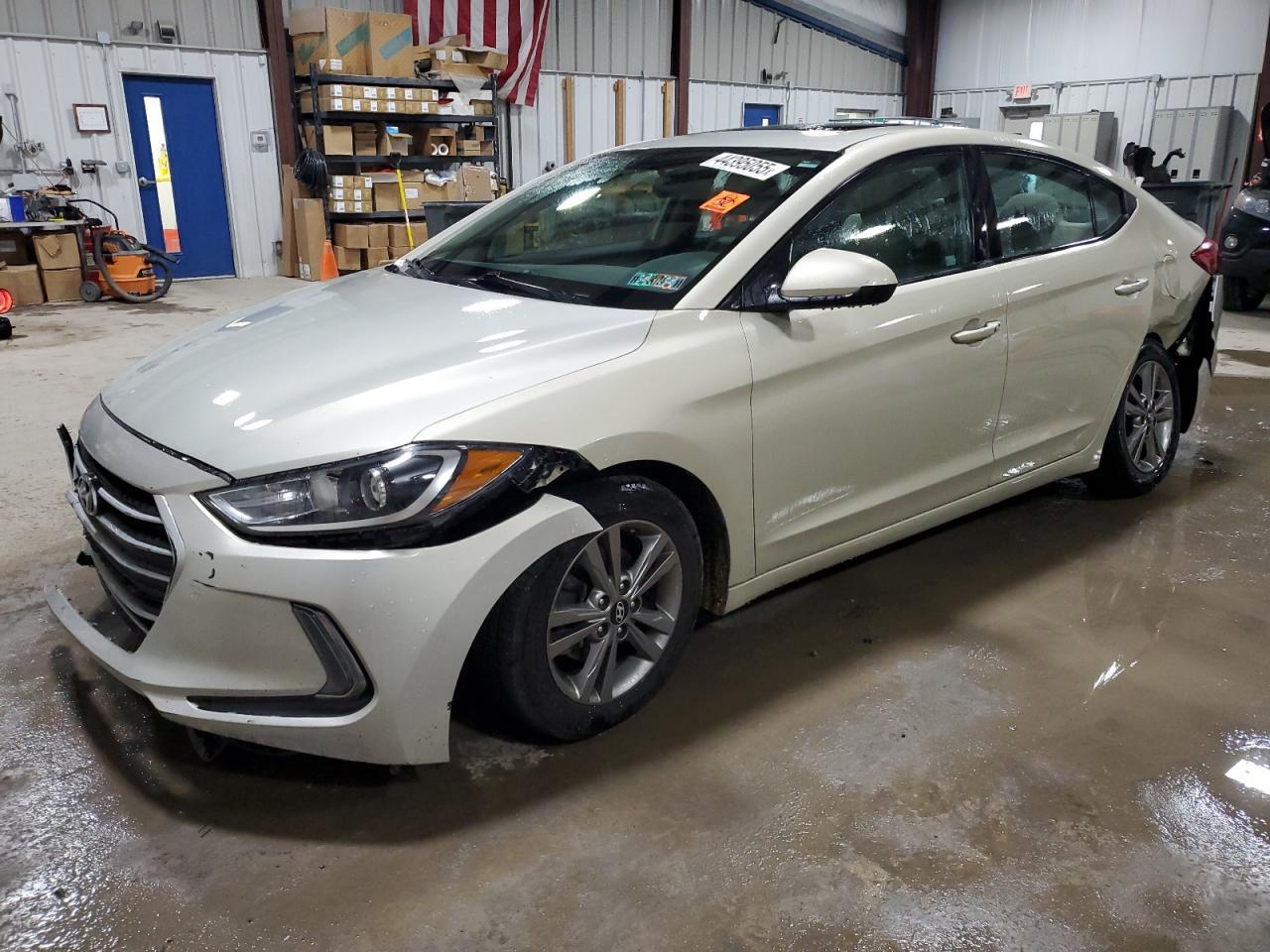 2017 HYUNDAI ELANTRA SE