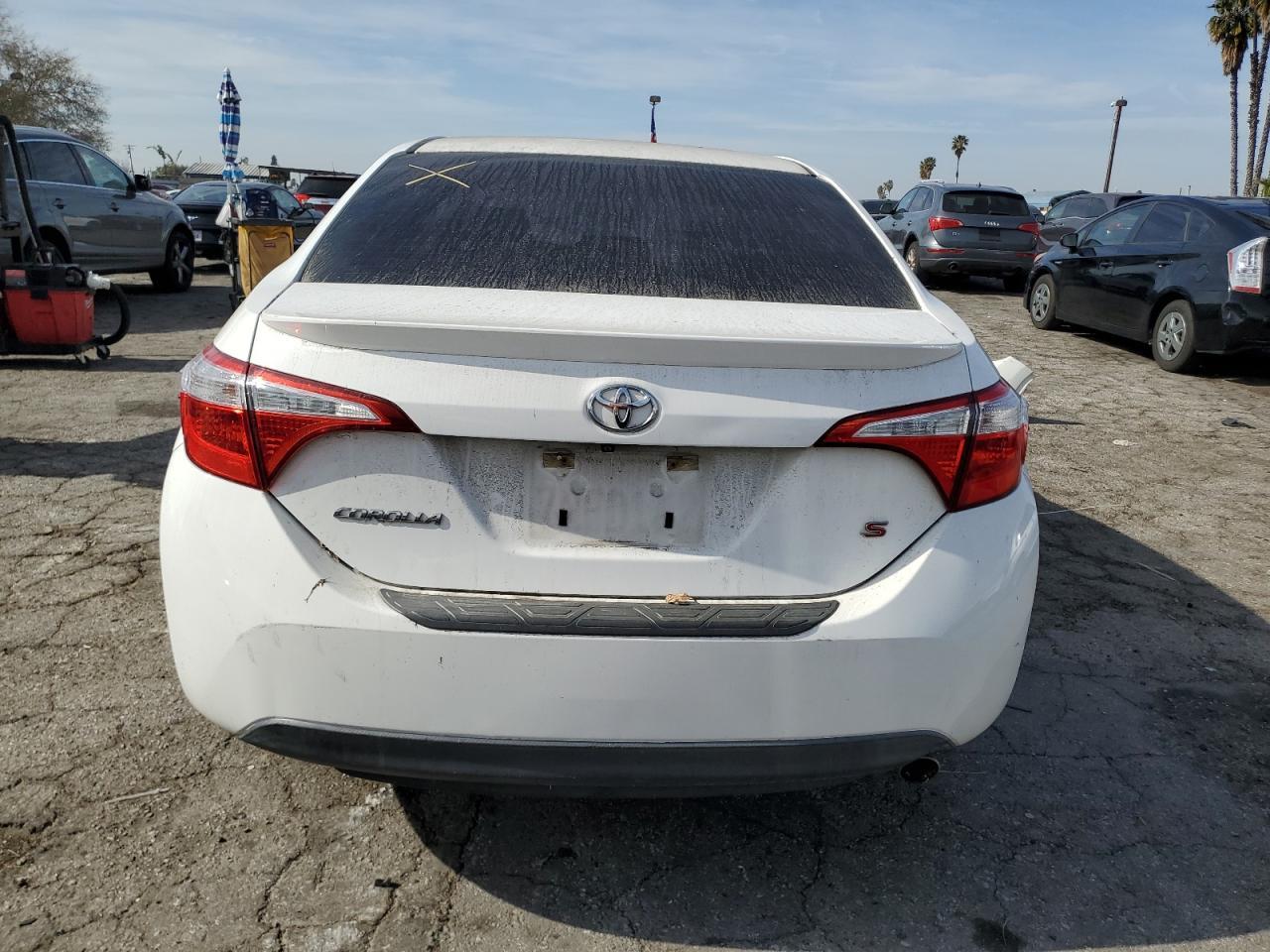 2015 TOYOTA COROLLA L - Фото 6