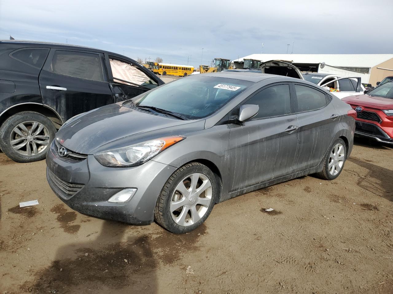 2013 HYUNDAI ELANTRA GL