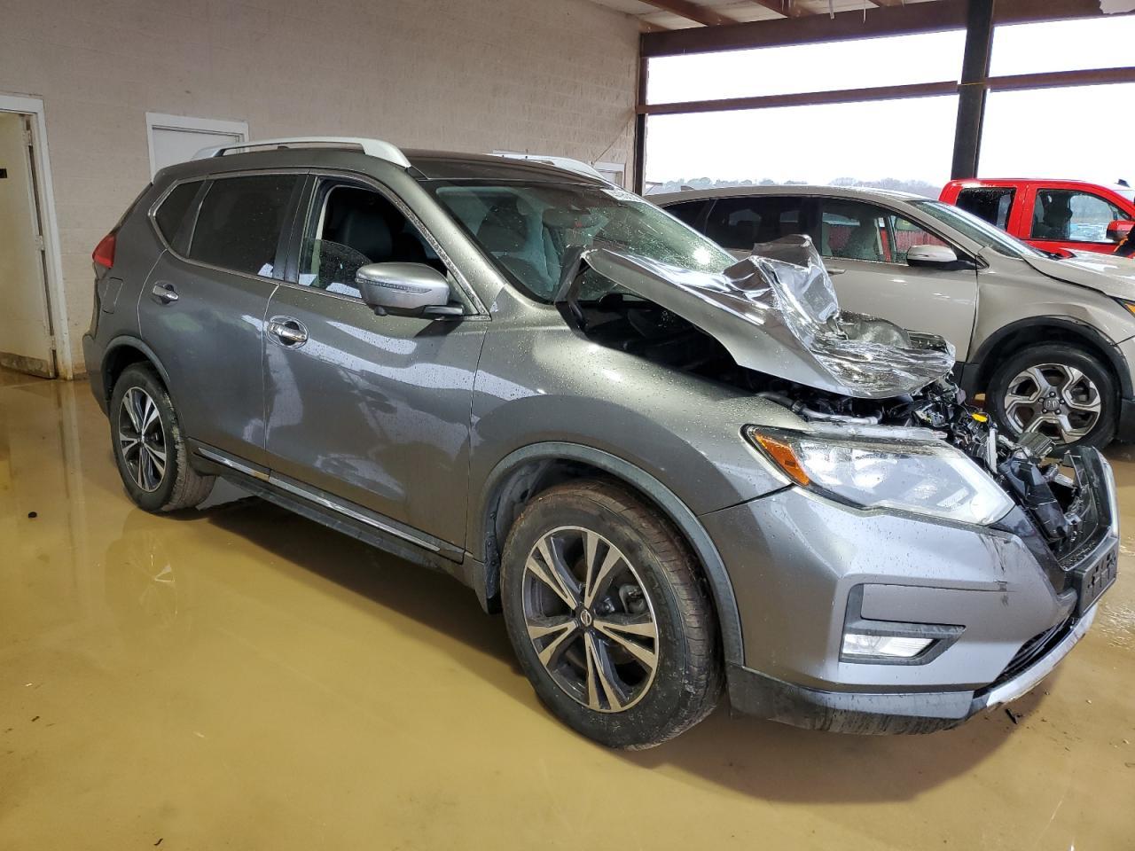 2017 NISSAN ROGUE S - Image 4