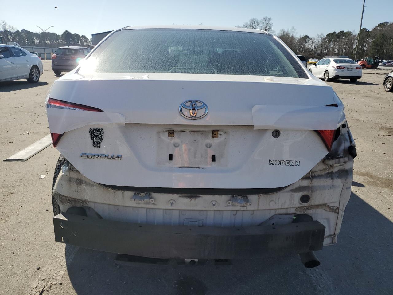 2014 TOYOTA COROLLA L - Фото 6