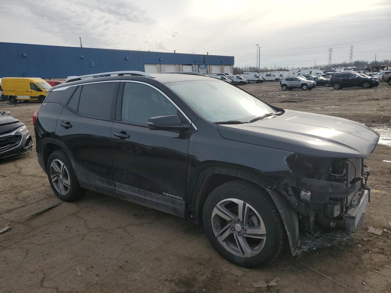 2019 GMC TERRAIN SL - Image 4