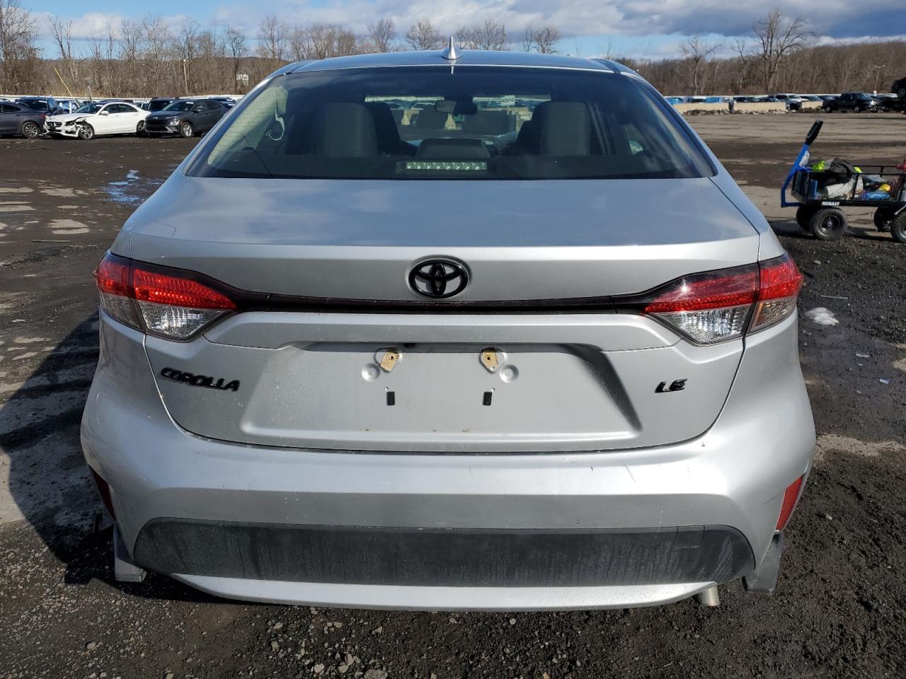 2022 TOYOTA COROLLA LE - Фото 6