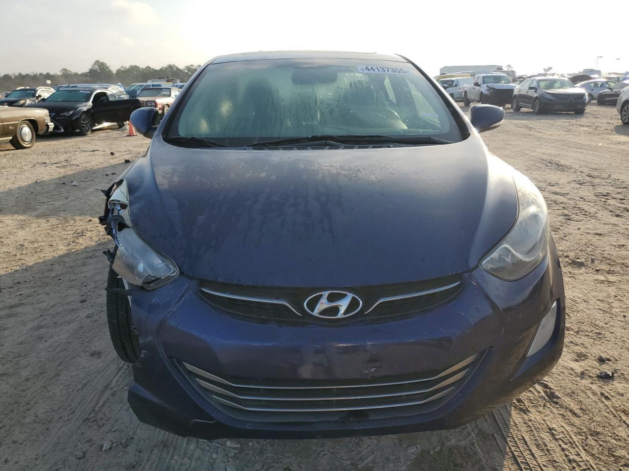 2013 HYUNDAI ELANTRA GL - Фото 5