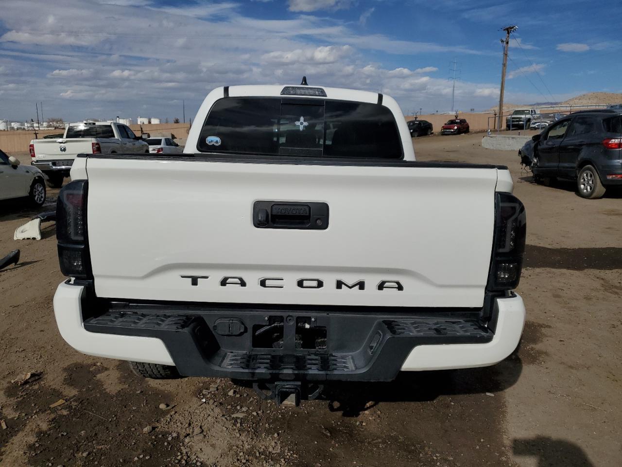 2023 TOYOTA TACOMA DOU - Фото 6
