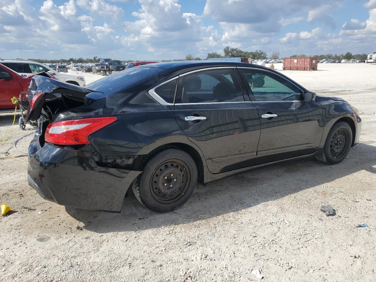 2016 NISSAN ALTIMA 2.5 - Фото 3