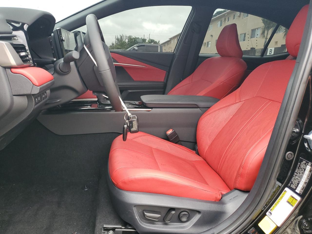 2025 TOYOTA CAMRY XSE - Фото 7