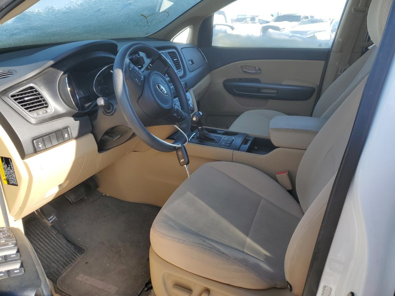 2016 KIA SEDONA LX - Фото 7