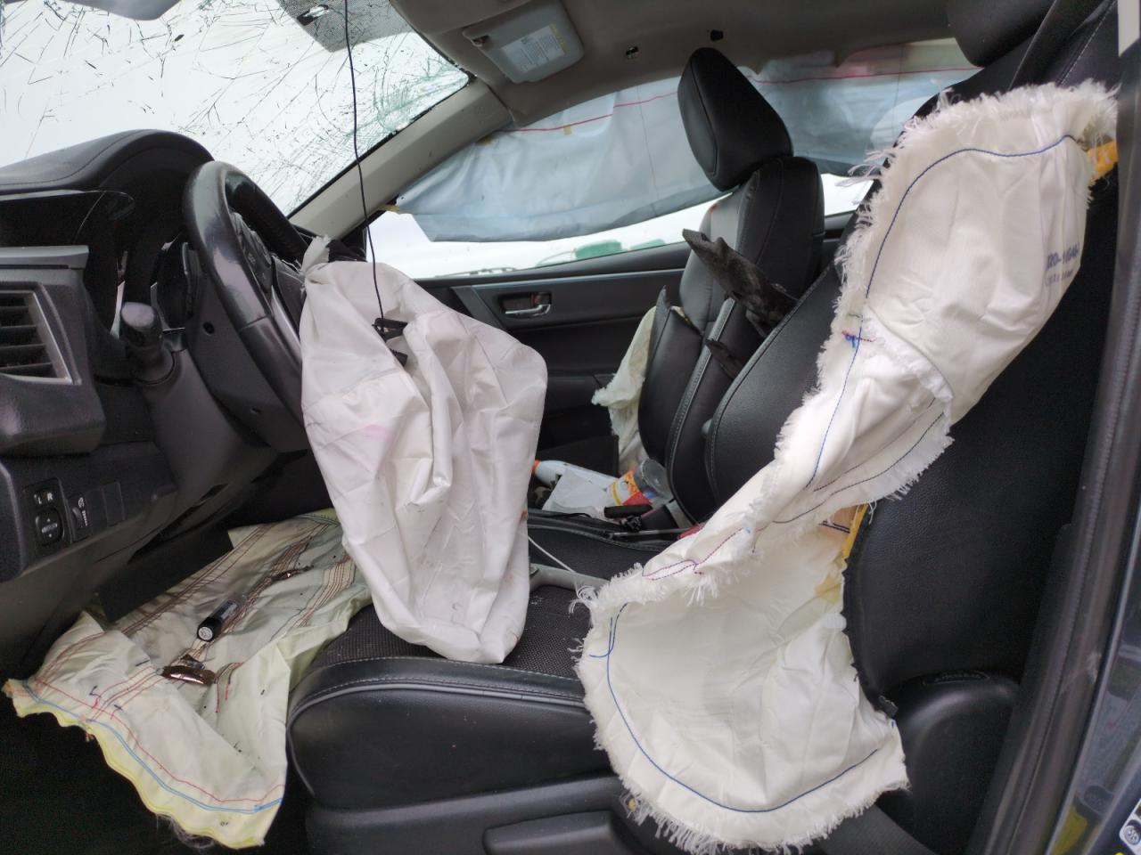 2014 TOYOTA COROLLA L - Фото 7