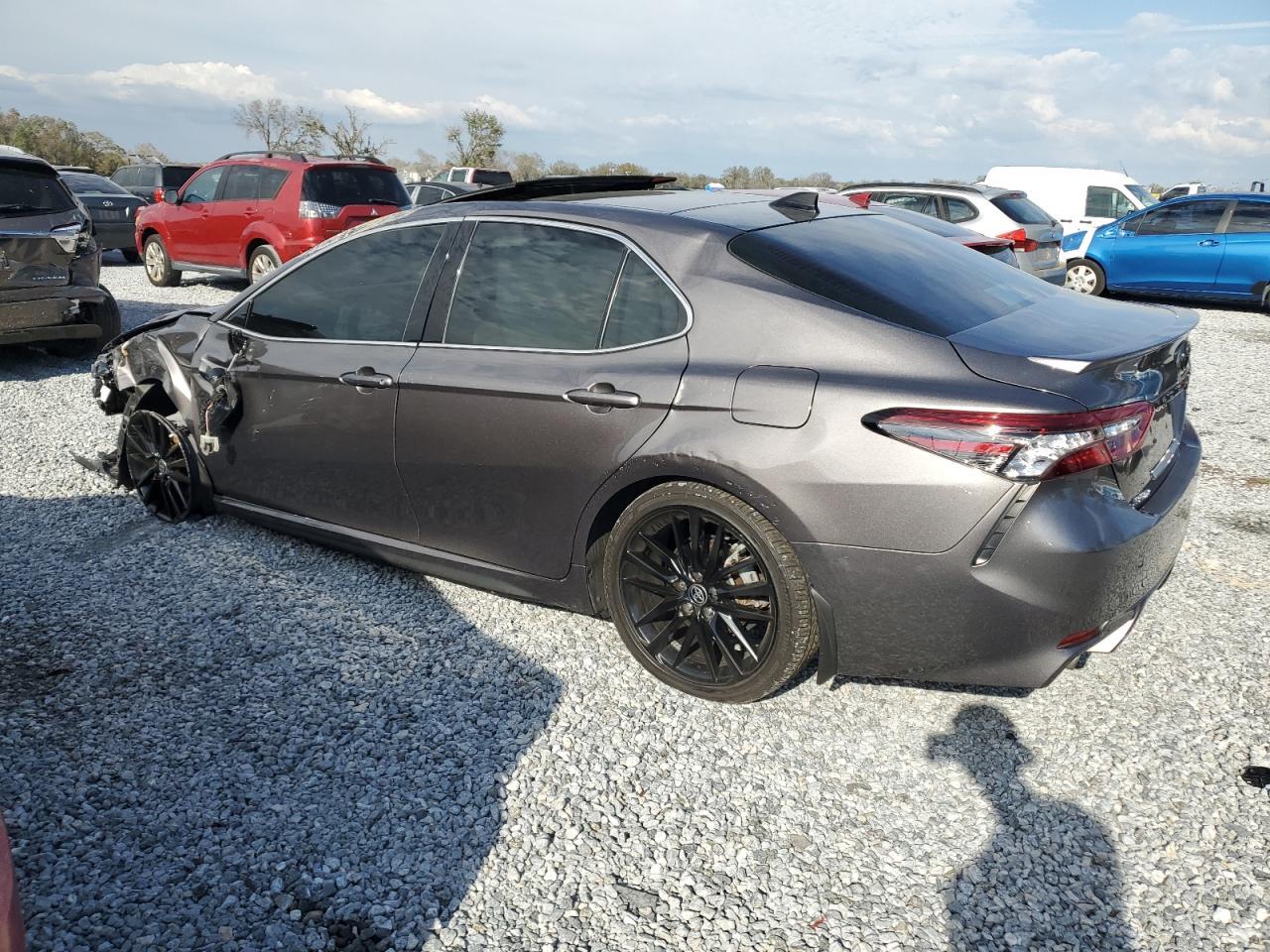 2021 TOYOTA CAMRY XSE - Фото 2