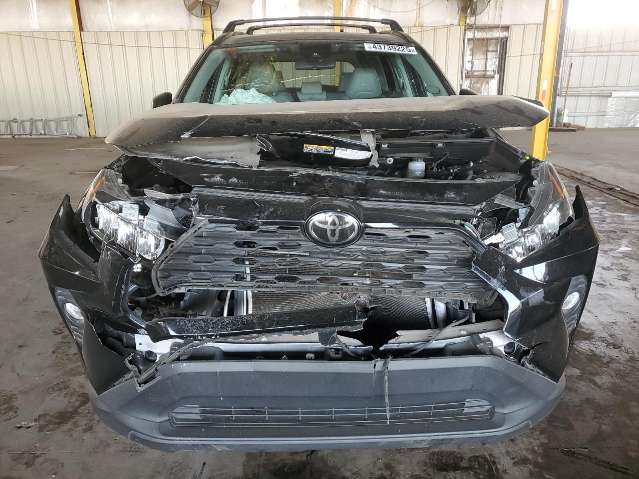 2019 TOYOTA RAV4 XLE P - Image 5