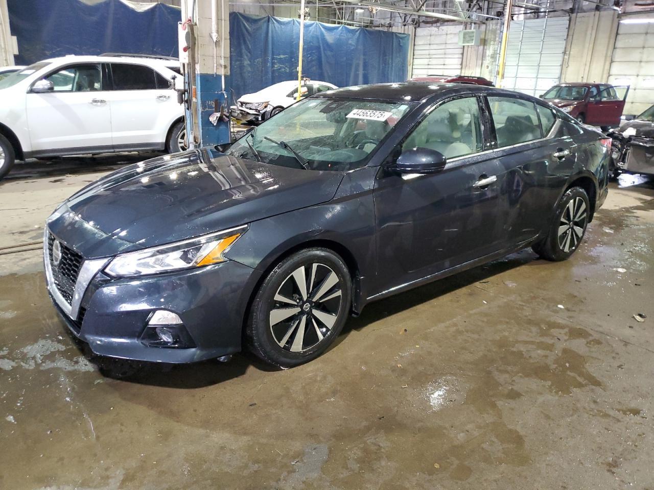 2020 NISSAN ALTIMA SV