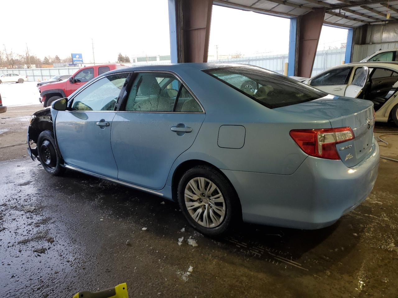 2012 TOYOTA CAMRY BASE - Image 2