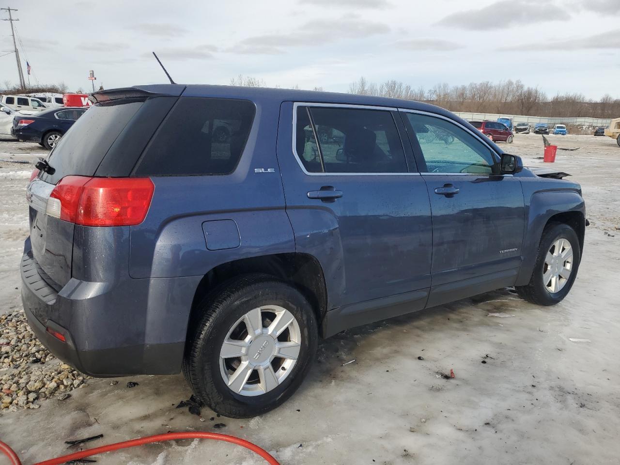 2013 GMC TERRAIN SL - Фото 3
