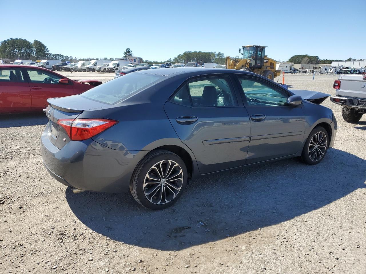 2015 TOYOTA COROLLA L - Image 3