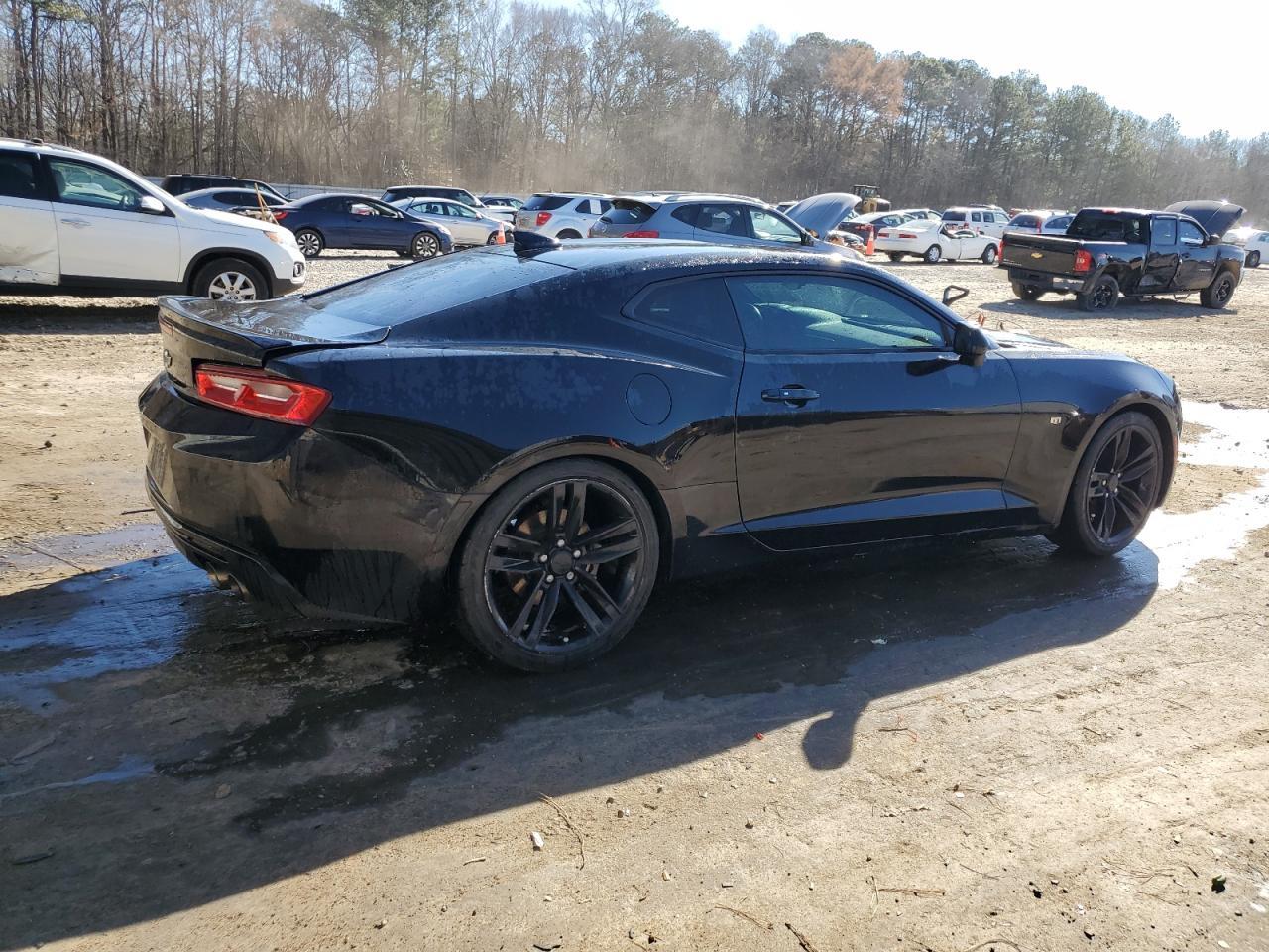 2018 CHEVROLET CAMARO LT - Image 3