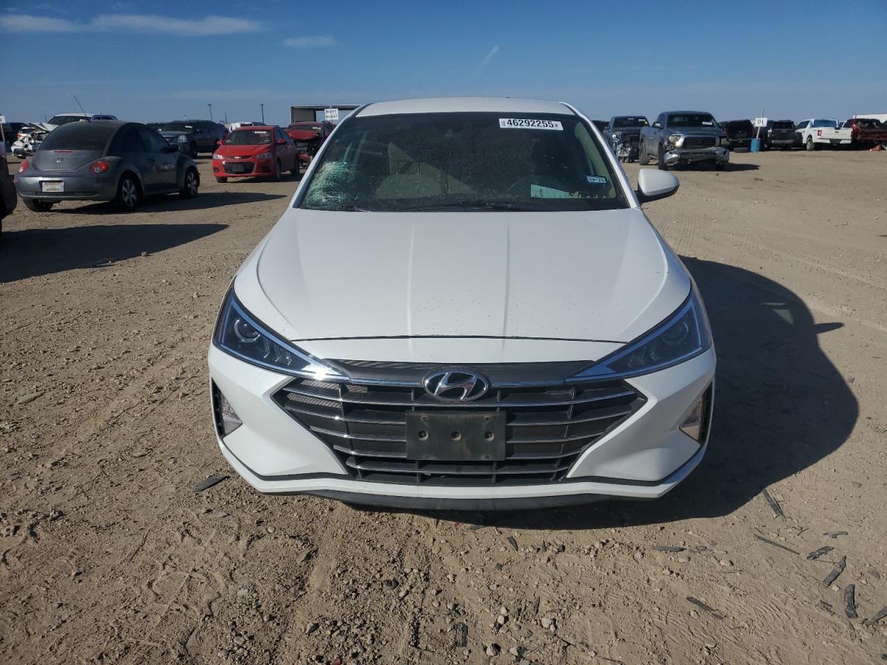 2019 HYUNDAI ELANTRA SE - Фото 5