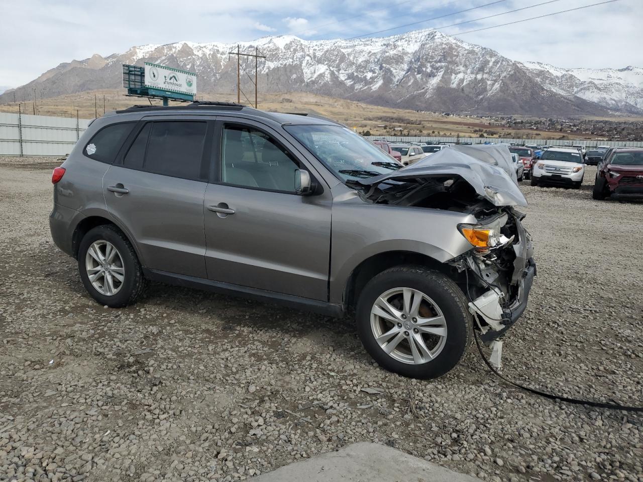 2011 HYUNDAI SANTA FE S - Image 4