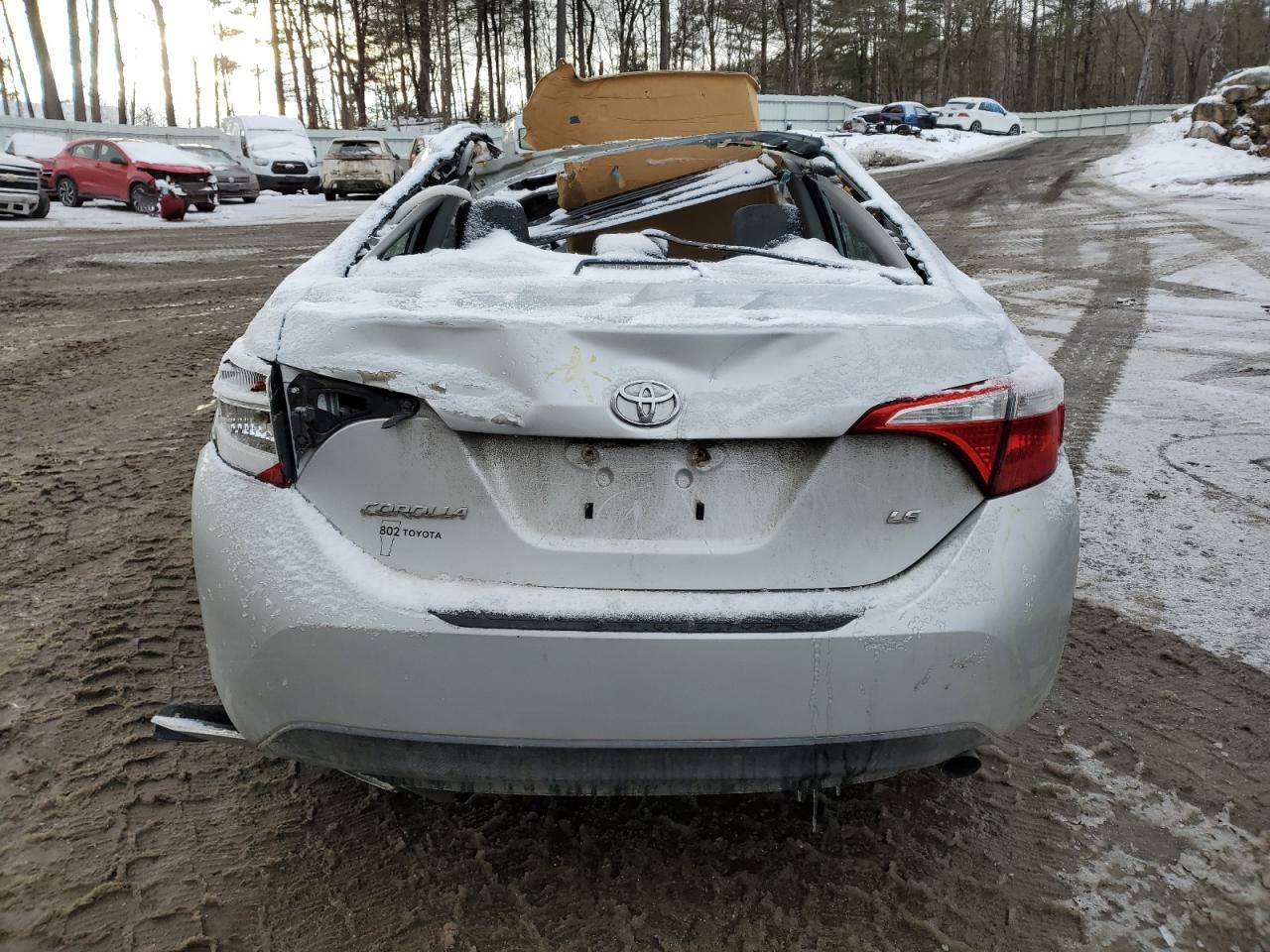 2016 TOYOTA COROLLA L - Фото 6
