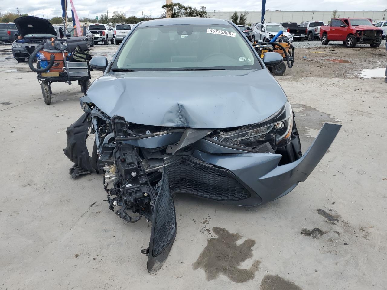 2020 TOYOTA COROLLA LE - Фото 5