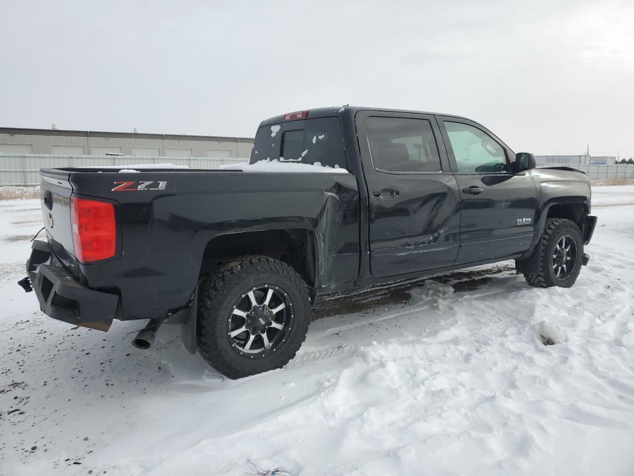 2018 CHEVROLET SILVERADO - Фото 3