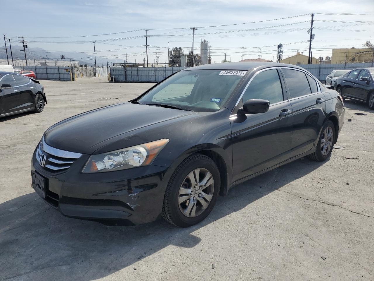 2012 HONDA ACCORD SE