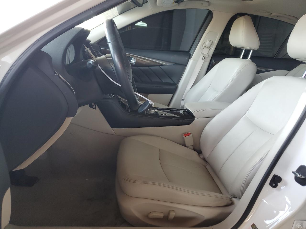 2018 INFINITI Q50 LUXE - Image 7
