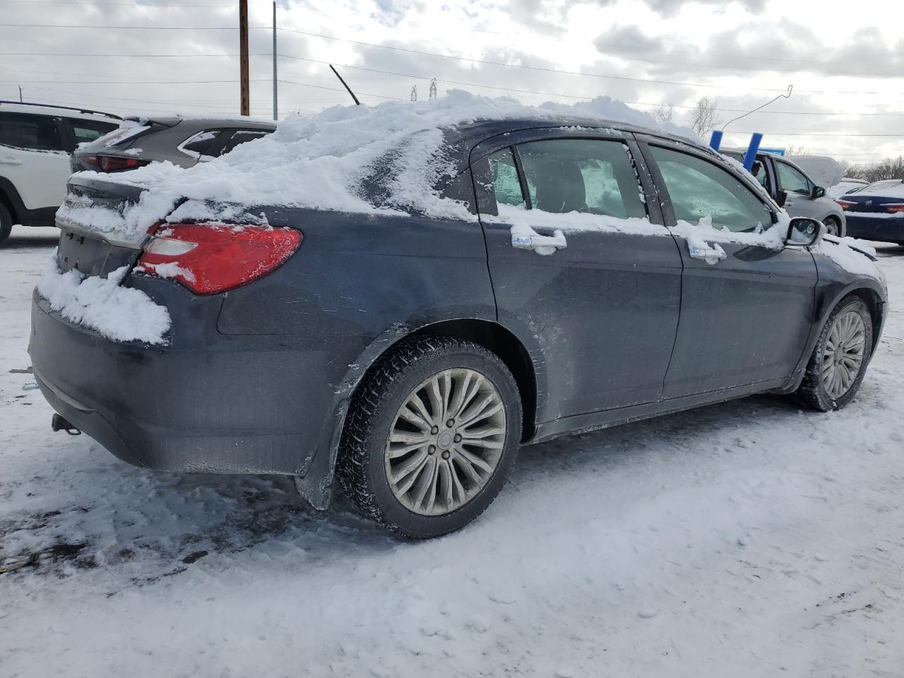 2012 CHRYSLER 200 LIMITE - Image 3