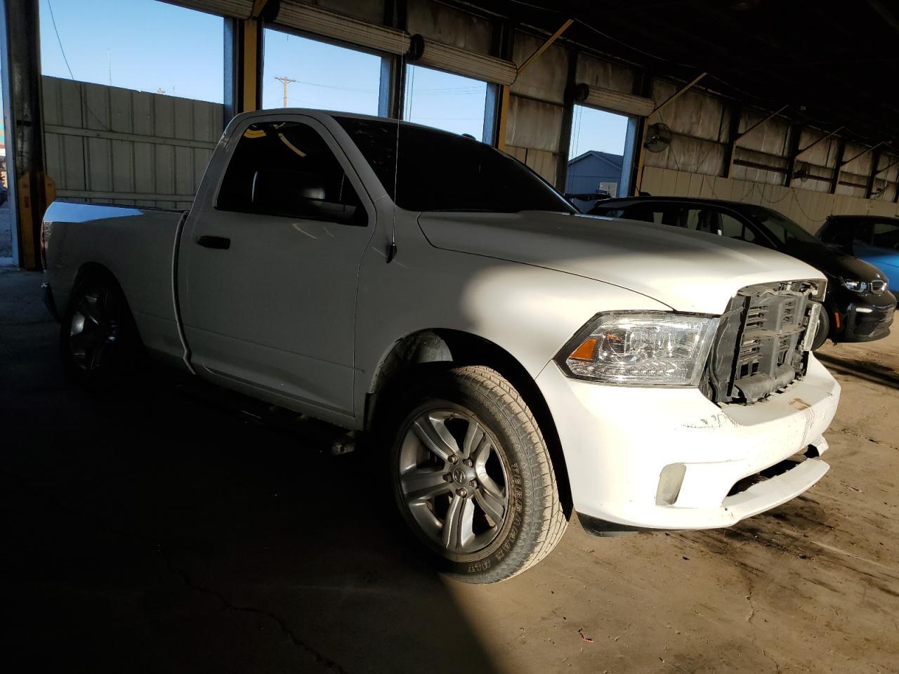 2019 RAM 1500 CLASS - Фото 4