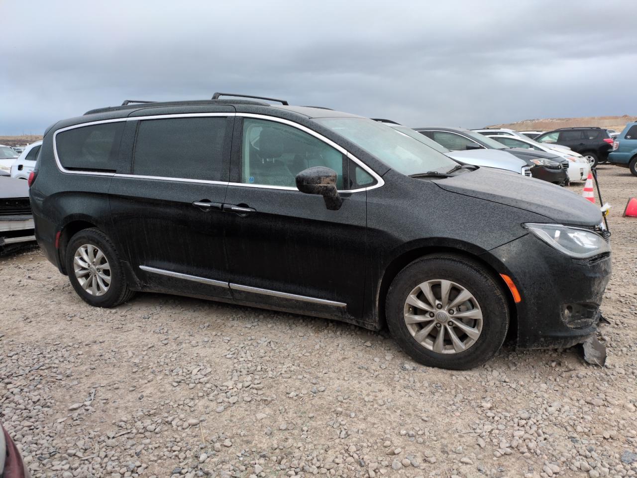 2017 CHRYSLER PACIFICA T - Image 4
