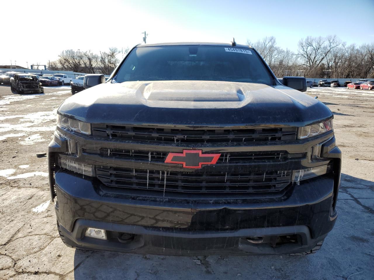 2019 CHEVROLET SILVERADO - Фото 5