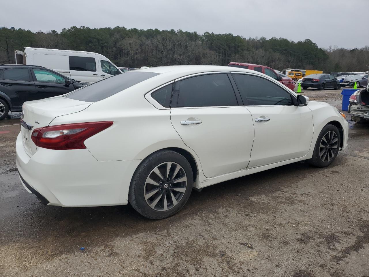 2018 NISSAN ALTIMA 2.5 - Image 3