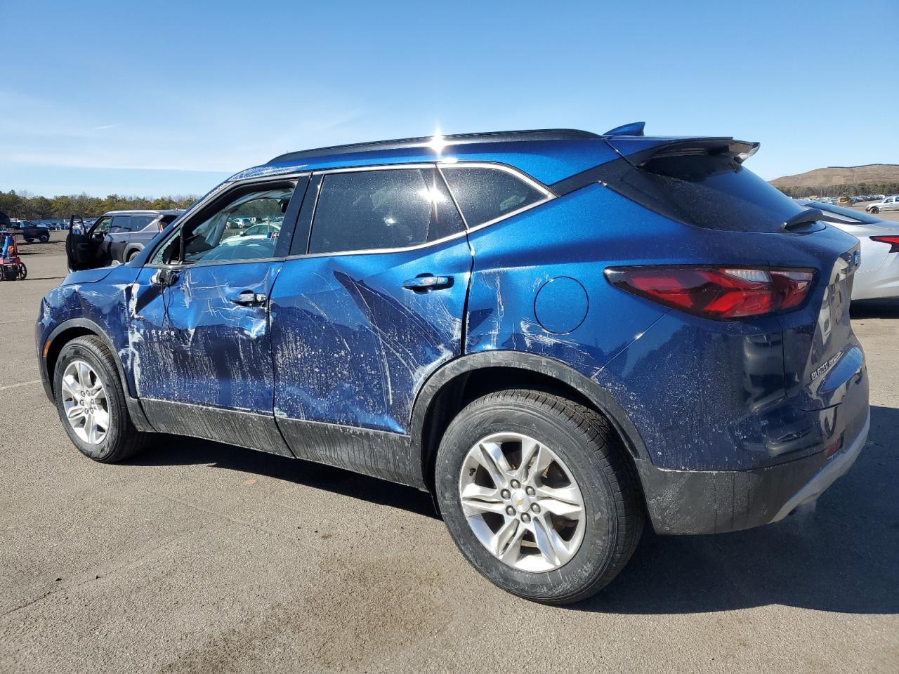 2022 CHEVROLET BLAZER 2LT - Фото 2