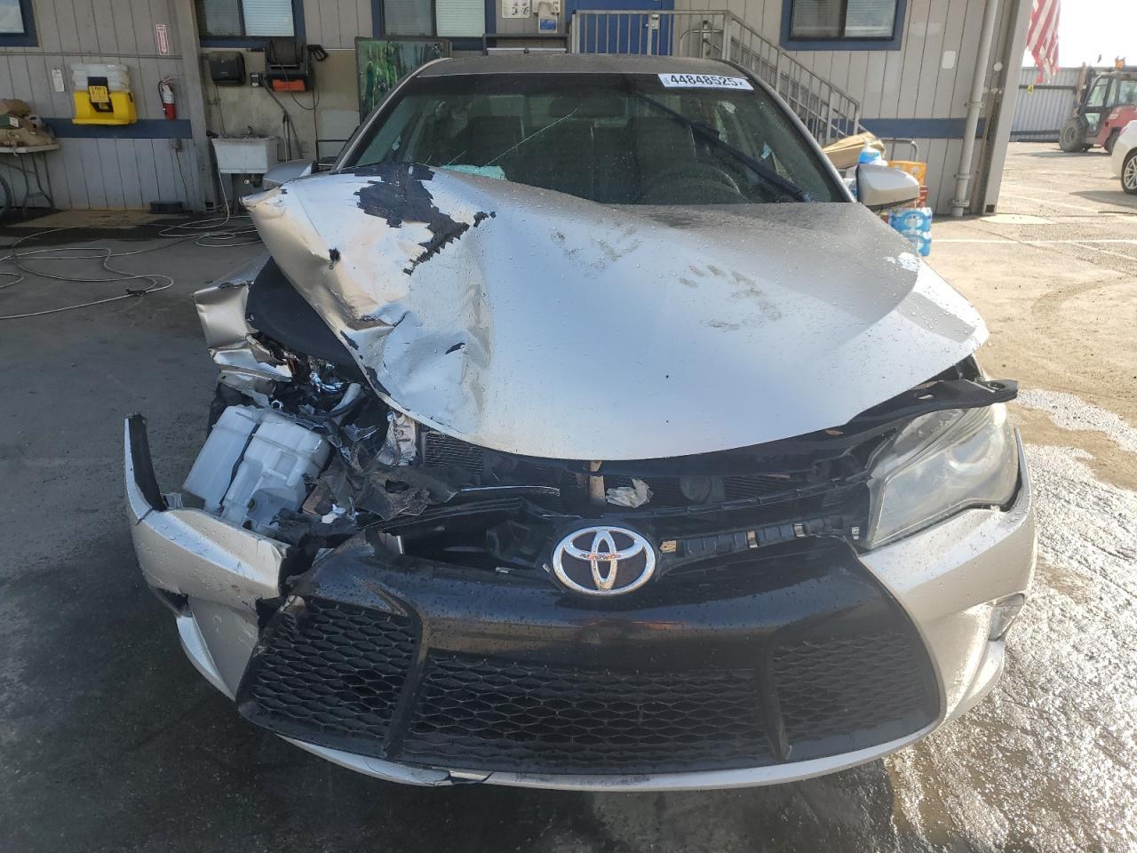 2016 TOYOTA CAMRY LE - Фото 5